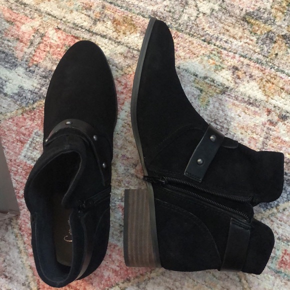 New Crown Vintage Booties
